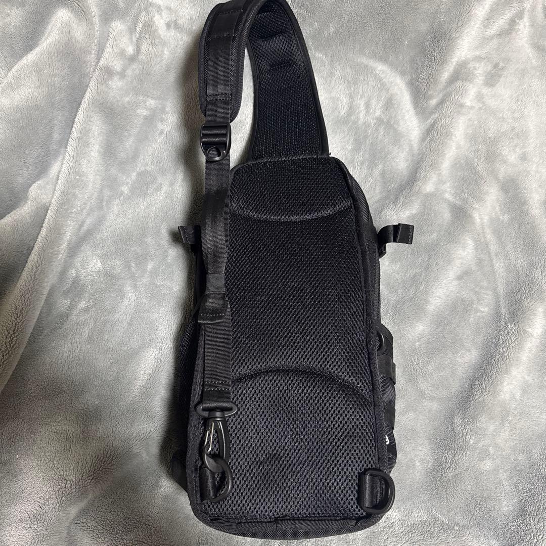 Y's × New Era SLING BODY BAG