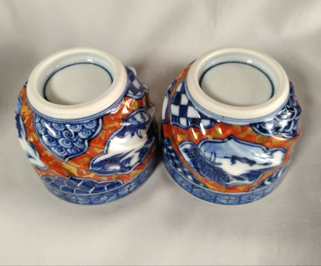 松谷窯　捻祥瑞意赤地金箔　小鉢　2個