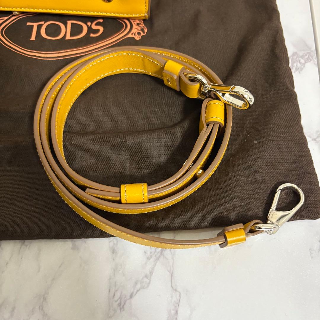 未使用級 TOD'S(トッズ)　ホーリーミニ ハンド　　バッグ ショルダー付き