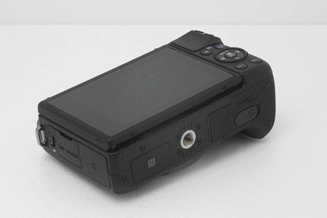 キャノン Canon EOS M3 ボディ 完動品 付属品多数 #327a