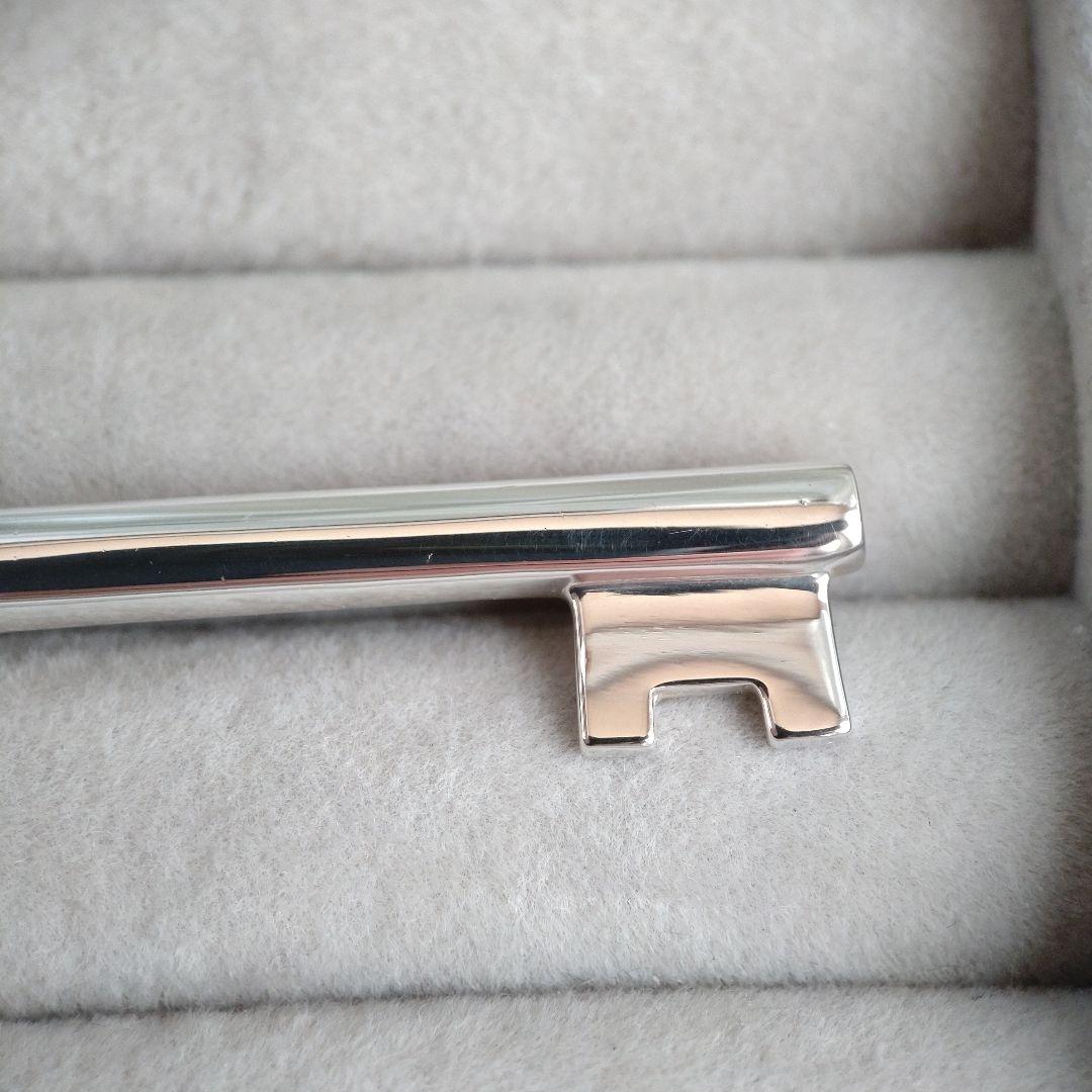 ＊ご成約済＊TIFFANY＆Co.　キーブローチ 刻印1994キー モチーフ