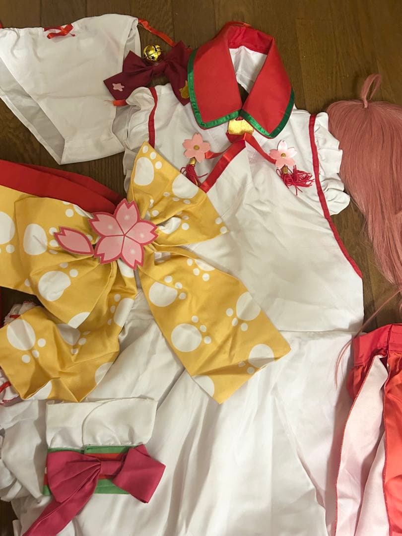ホロライブ　0期生　さくらみこ/通常衣装コスプレ+ウィッグ付き