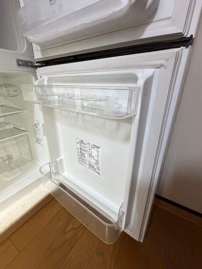 Hisense 冷蔵庫 ホワイト 冷凍室付きHR- B95A