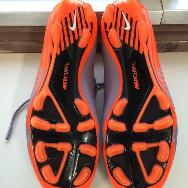 サッカー スパイク 27.5