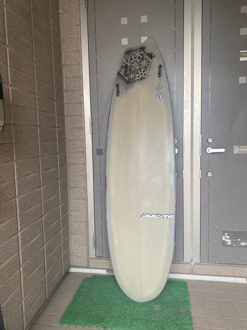 ミッドレングスサーフボード