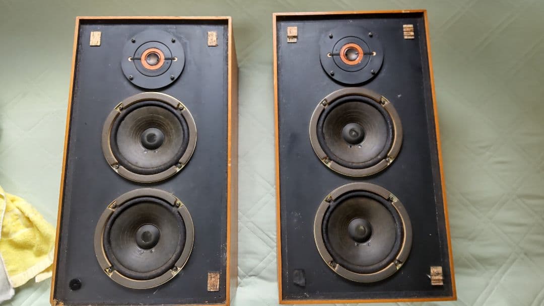 オンキョウスピーカー  E-212A