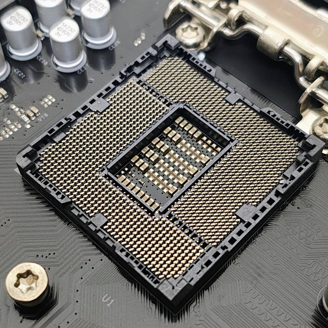 CPU Intel Core i7 9700F ＆ マザーボード セット