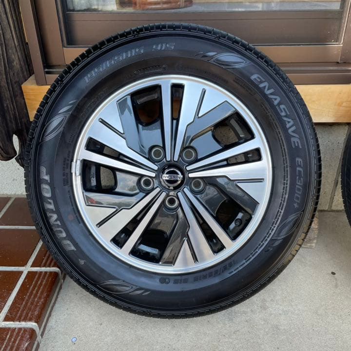 セレナ c27 純正 タイヤ ホイール 4本