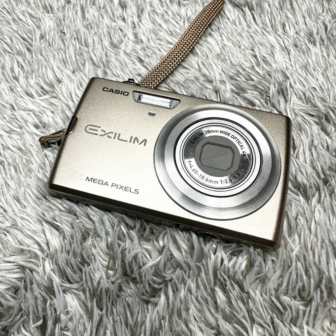 【美品】CASIO カメラ　EX-Z250 ゴールド　デジタルカメラ