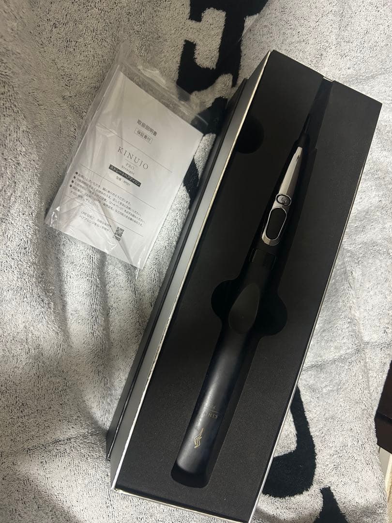 KINUJO Pro ストレート　ヘアアイロン
