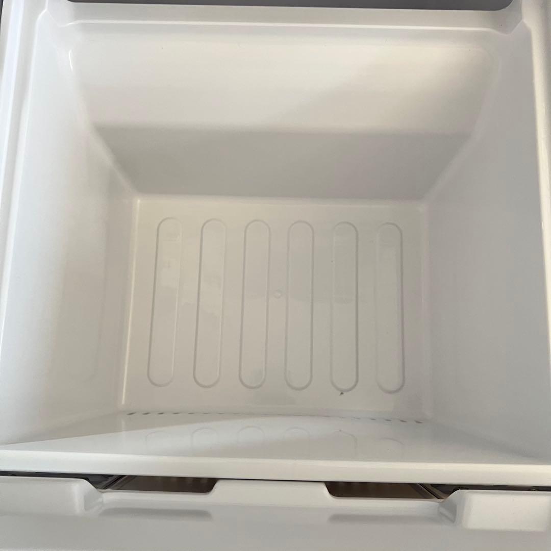 2022年製SHARP両ドア冷蔵庫 SJ-D15H-W 152L 取扱説明書付き