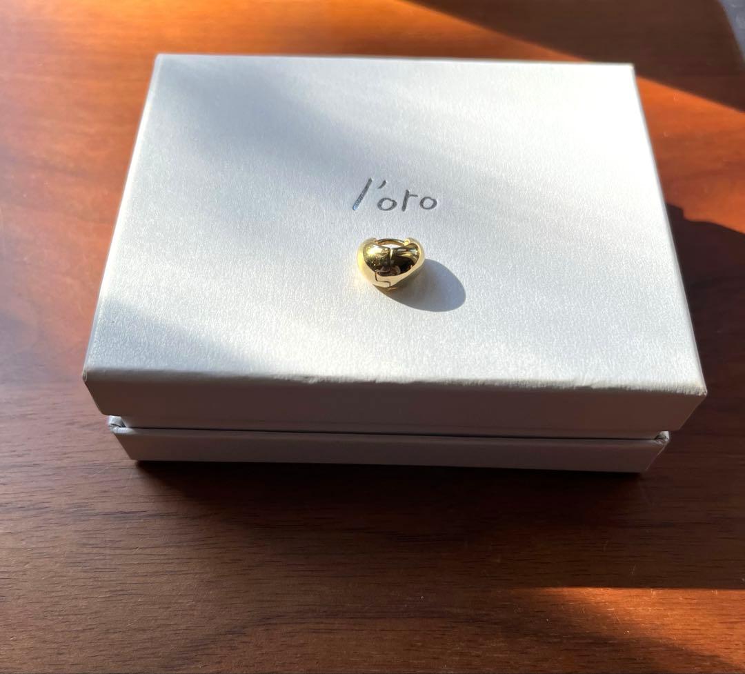 Loro ピアス　片耳　ゴールド