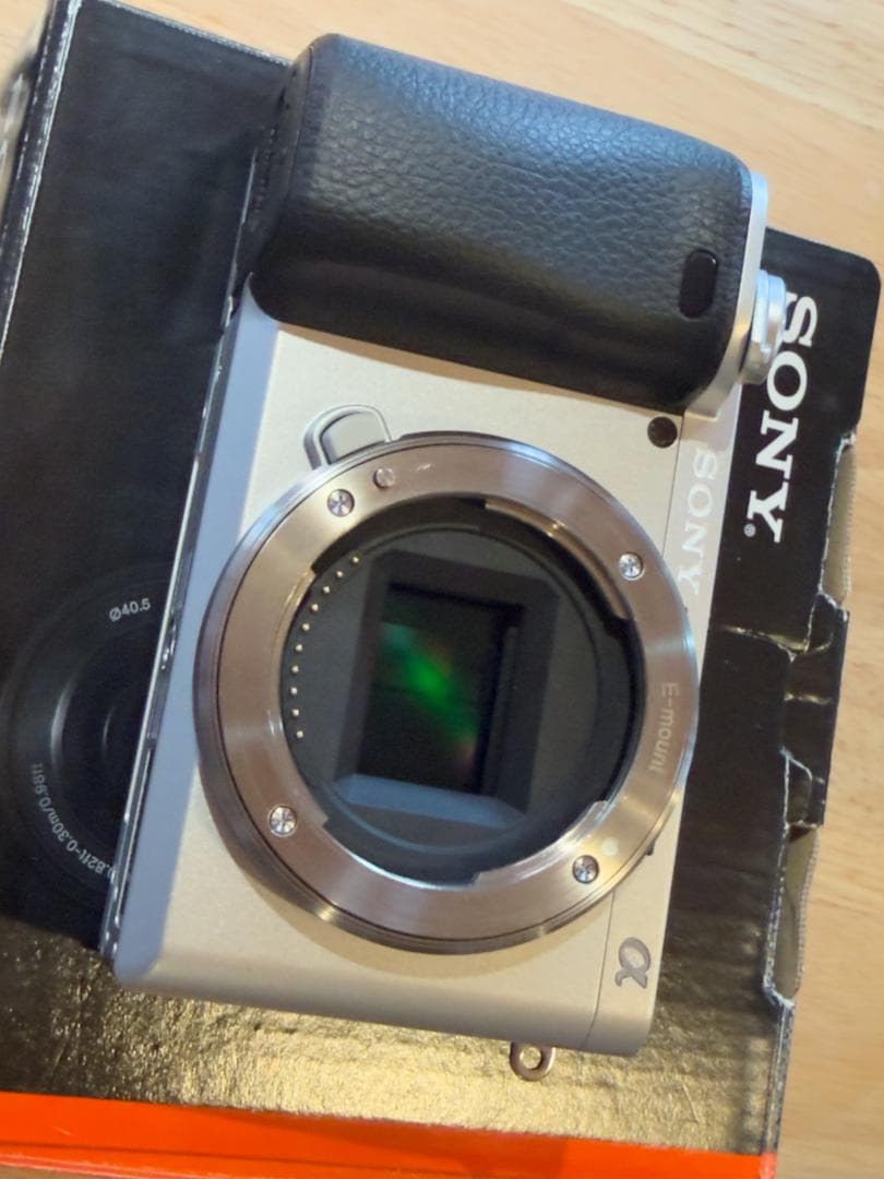 Sony α6400 ミラーレスカメラ ショット数はわずか 2233枚