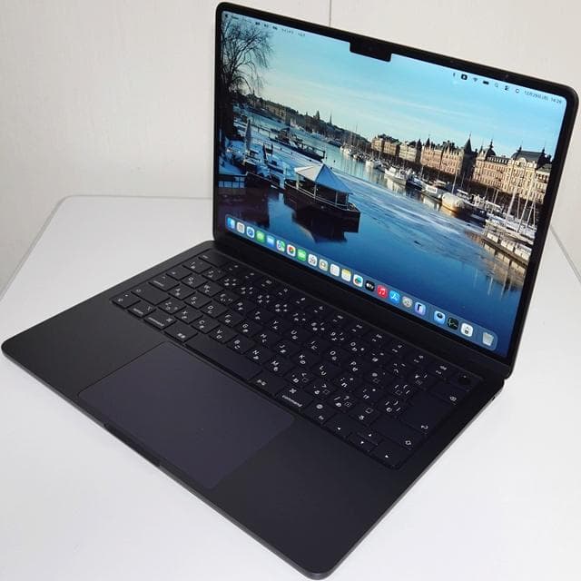 【美品】MacBook Air 2022_M2/16GB/512GB_MDN