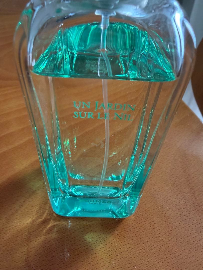 エルメス　ナイルの庭　100ml オードトワレ　香水