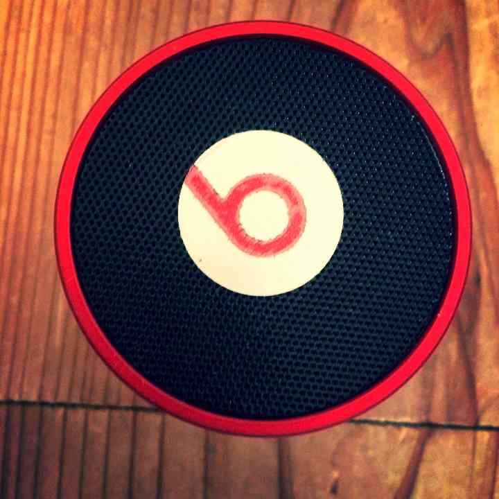 スピーカービーツ