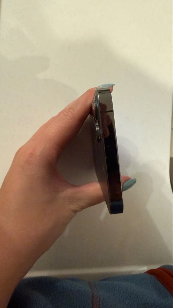 Apple iPhone 12 Pro 黒　simフリー