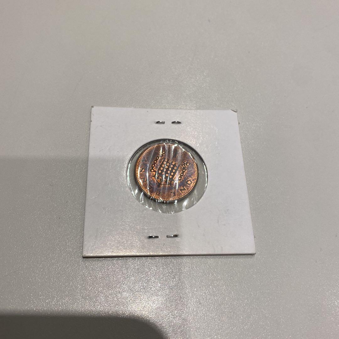 アンティーク　イギリス　エリザベス女王　SHILLING PENNY 資産