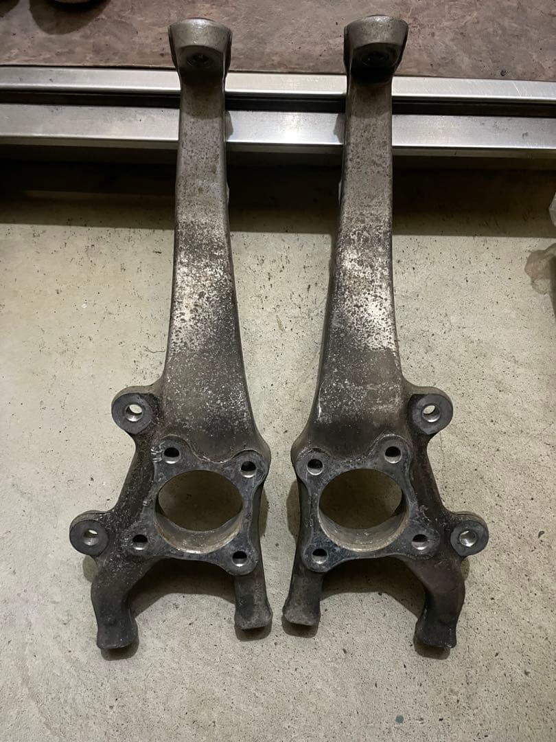 ナックル、IS純正ナックル、GS.GRS系クラウンなど