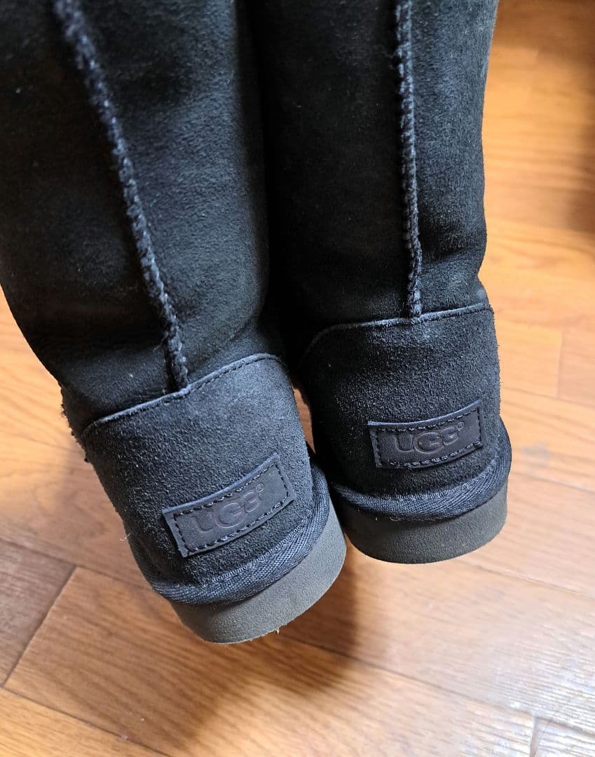 UGG アグ ムートンブーツ クラシック ショート ブラック 24㎝