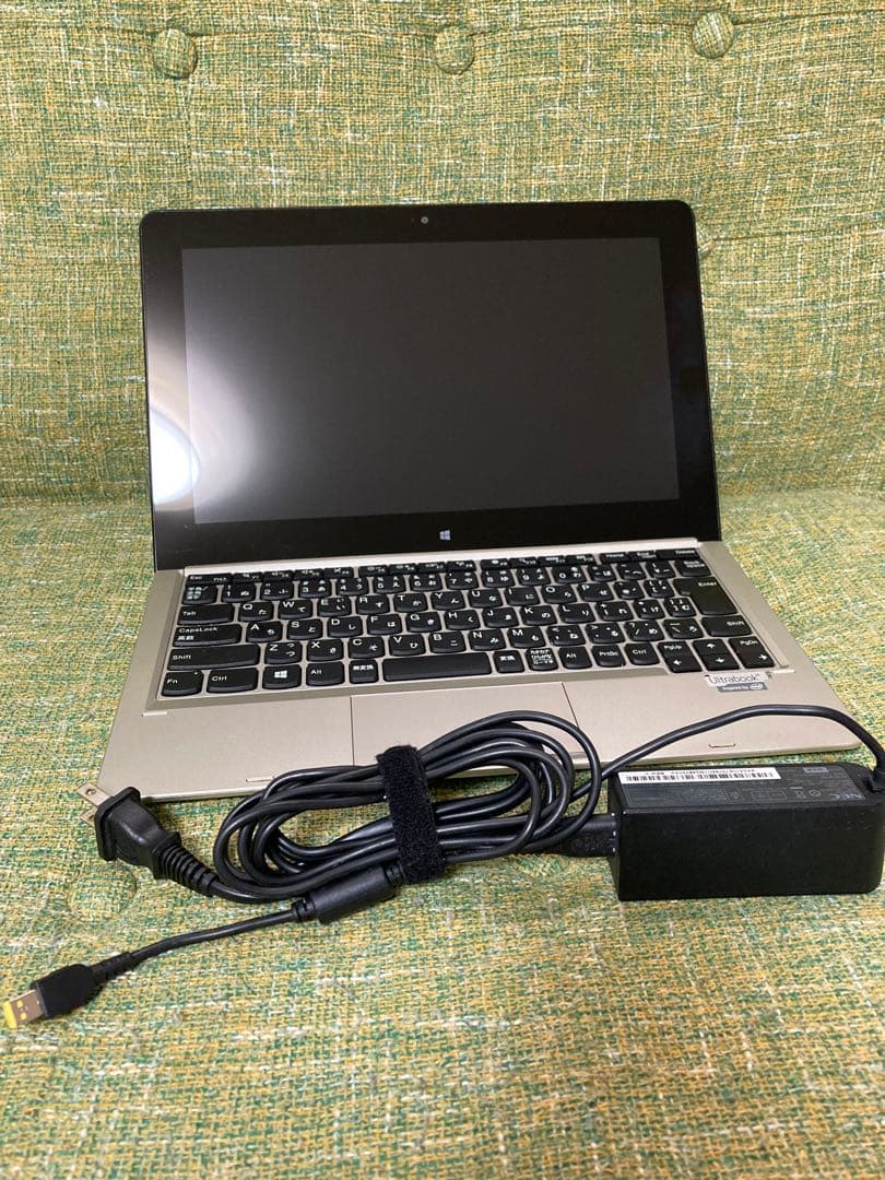 値下 NEC 2-in-1 Windows10 タブレットPC キーボード付き