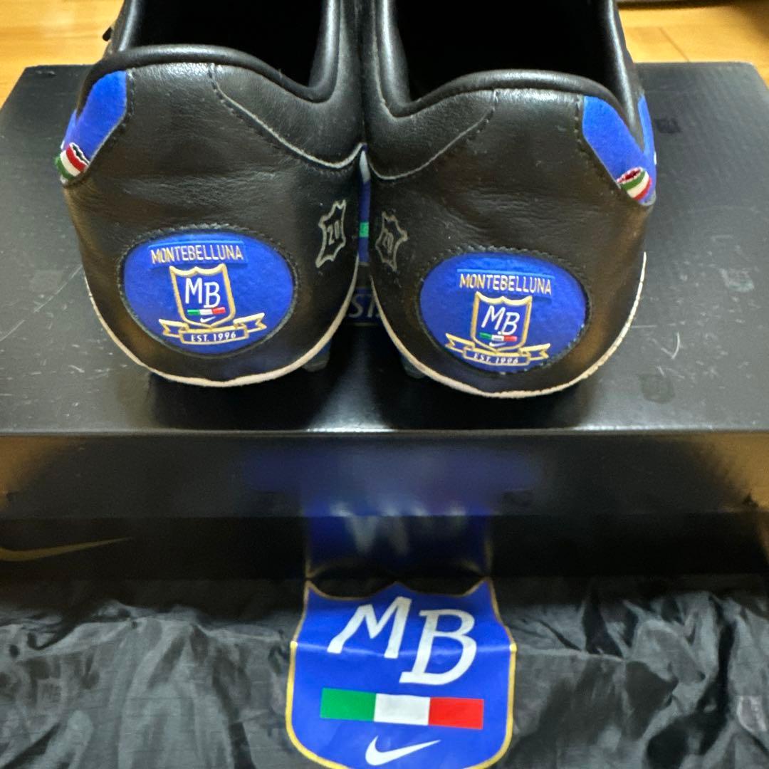 Nike Montibelluna サッカーシューズ