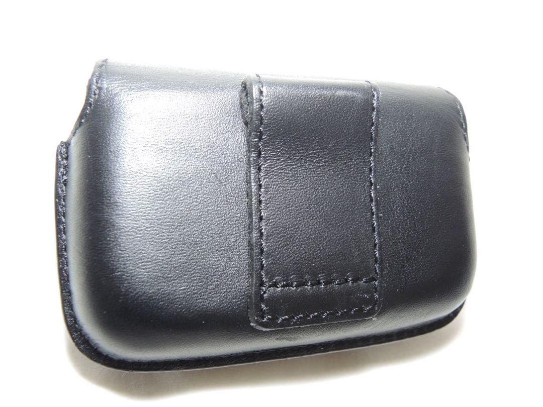 ニコンNikon COOLPIX S700 アーバンブラック専用ケース付き 美品