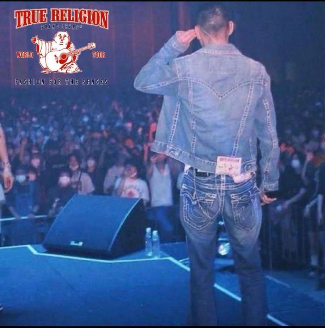 io着用TRUE RELIGION BIG T 33 ブーツカット