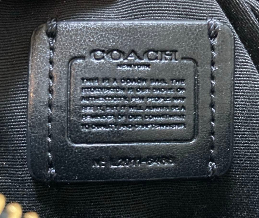 コーチ COACH 6488ブラック ボディバッグ 　ウエストバッグ 極美品