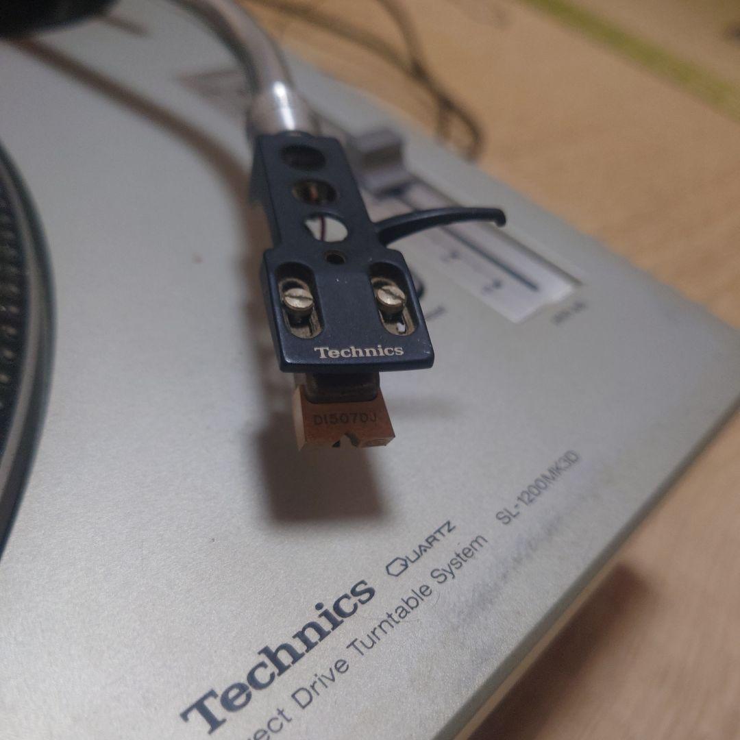 ターンテーブル　Technics SL-1200MK3DS