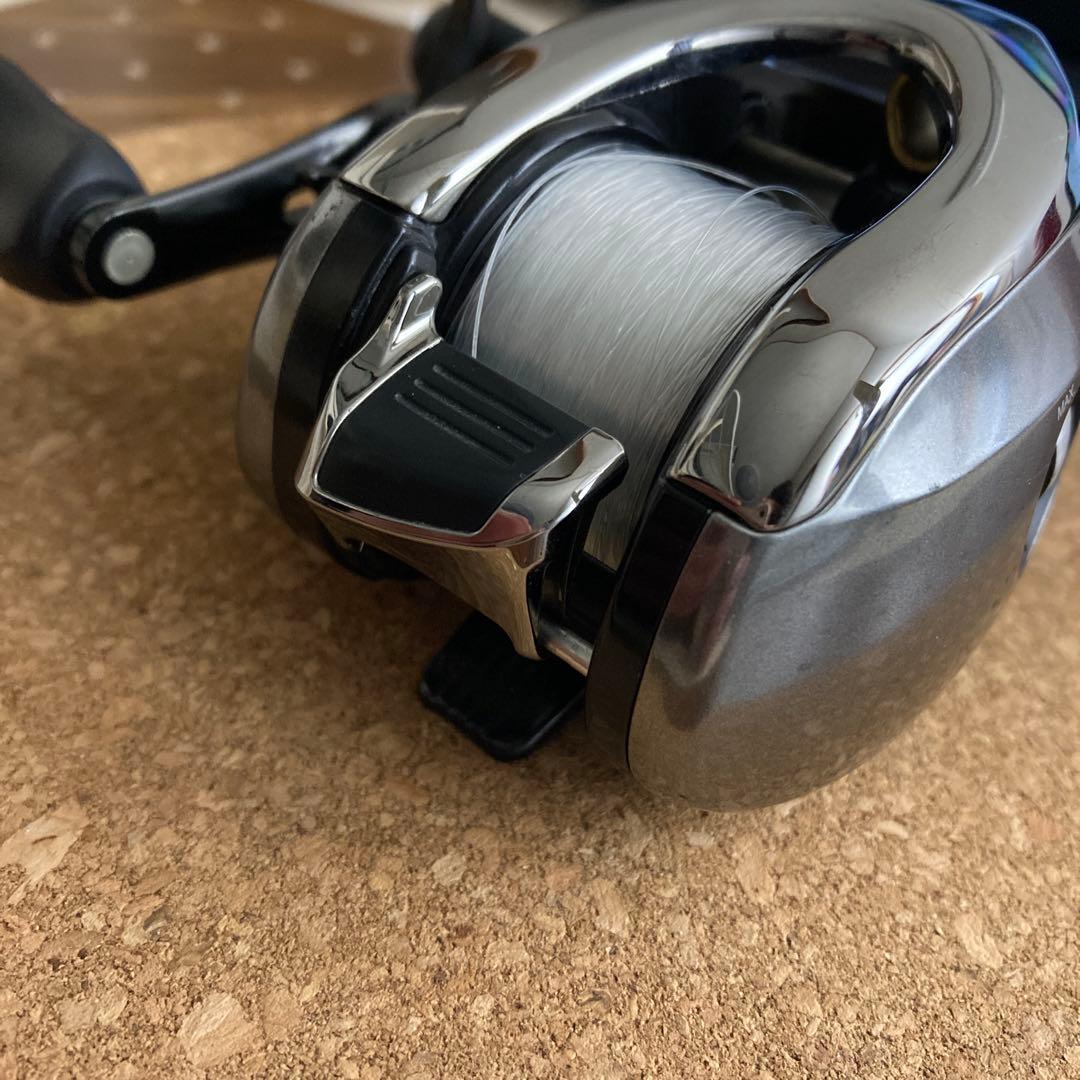 太*陽様 アンタレスDC シマノ　ベイトリール