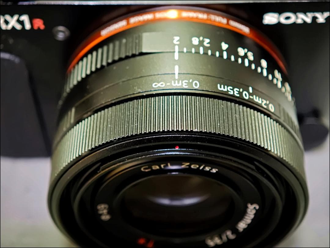 SONY DSC-RX1R（純正予備バッテリー2個＆Kenko ZXII 付属）