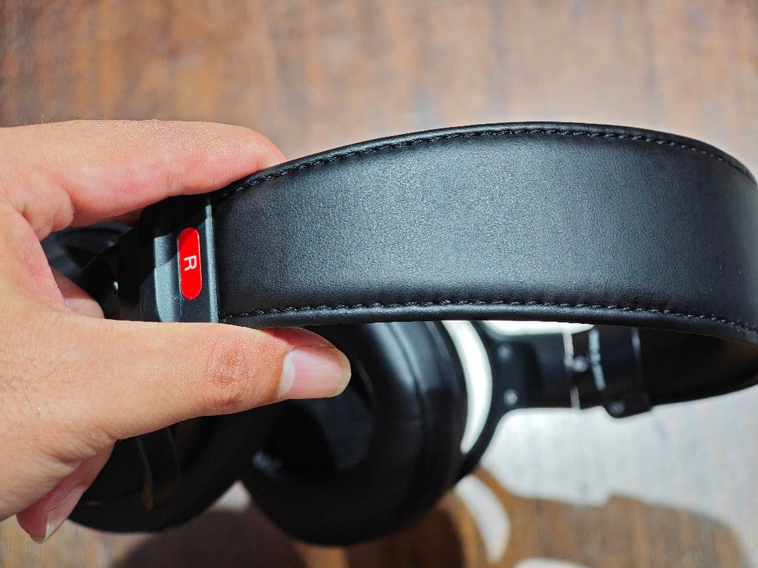 SONY 有線ヘッドホン オーバーイヤー&密閉型「MDR-M1ST」 ブラック