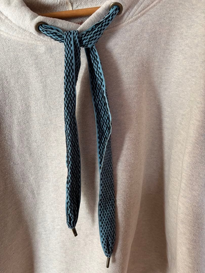 キャピタル KAPITAL スウェット ベージュ