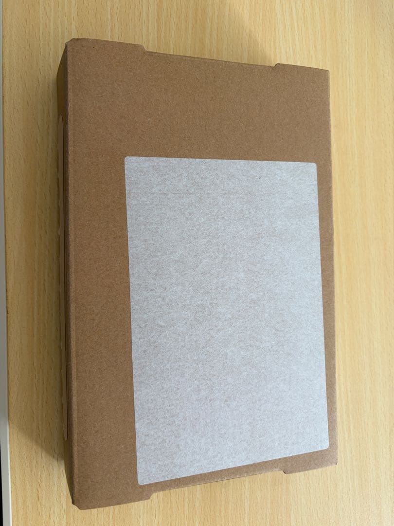 Apple iPhone 16pro デサートチタニウム　128GB