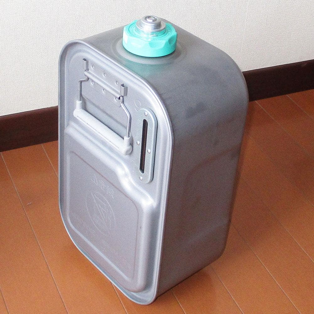 【美品】19～25畳　その寒い大部屋に！ダイニチ石油ファンヒーター　９L