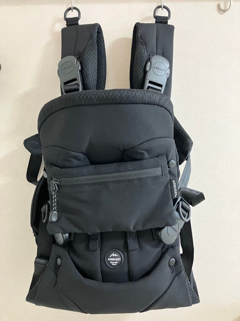 エアバギー ベビーキャリア ブラック 箱・説明書有AIRBUGGY 抱っこ紐