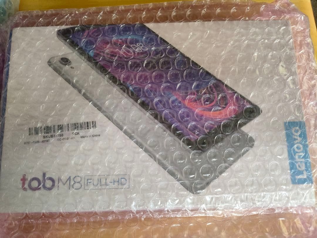 Androidタブレット本体 Lenovo tab m8 fullHD