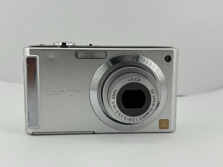 ★美品★ パナソニック Panasonic LUMIX DMC-FS3