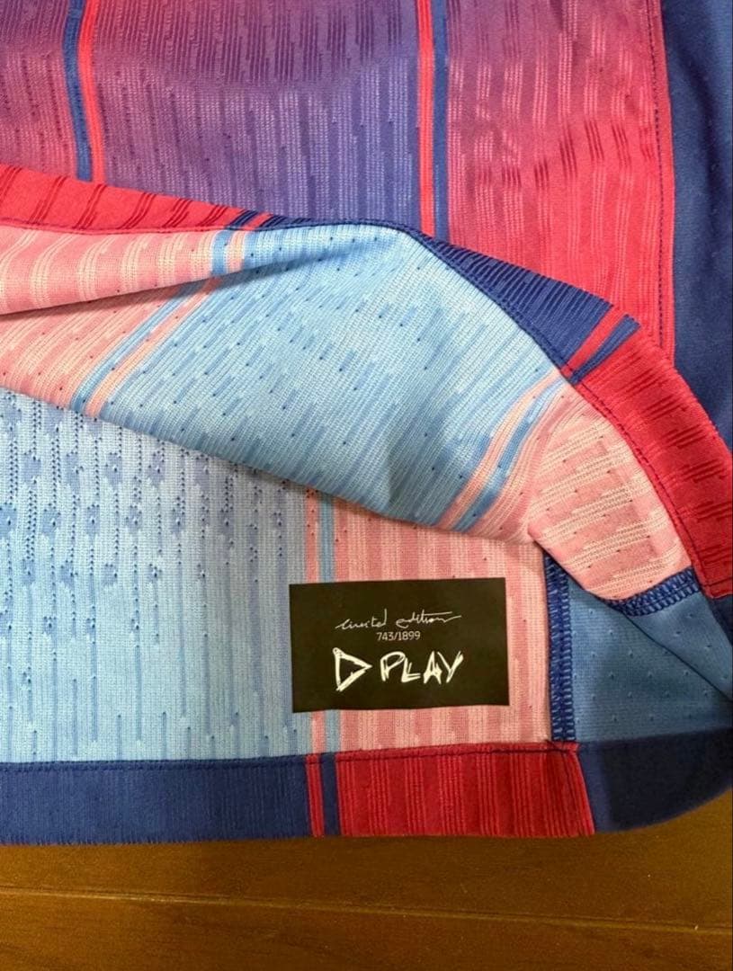 FCバルセロナ×エドシーラン オーセンティックユニフォーム　背番号8 ペドリ