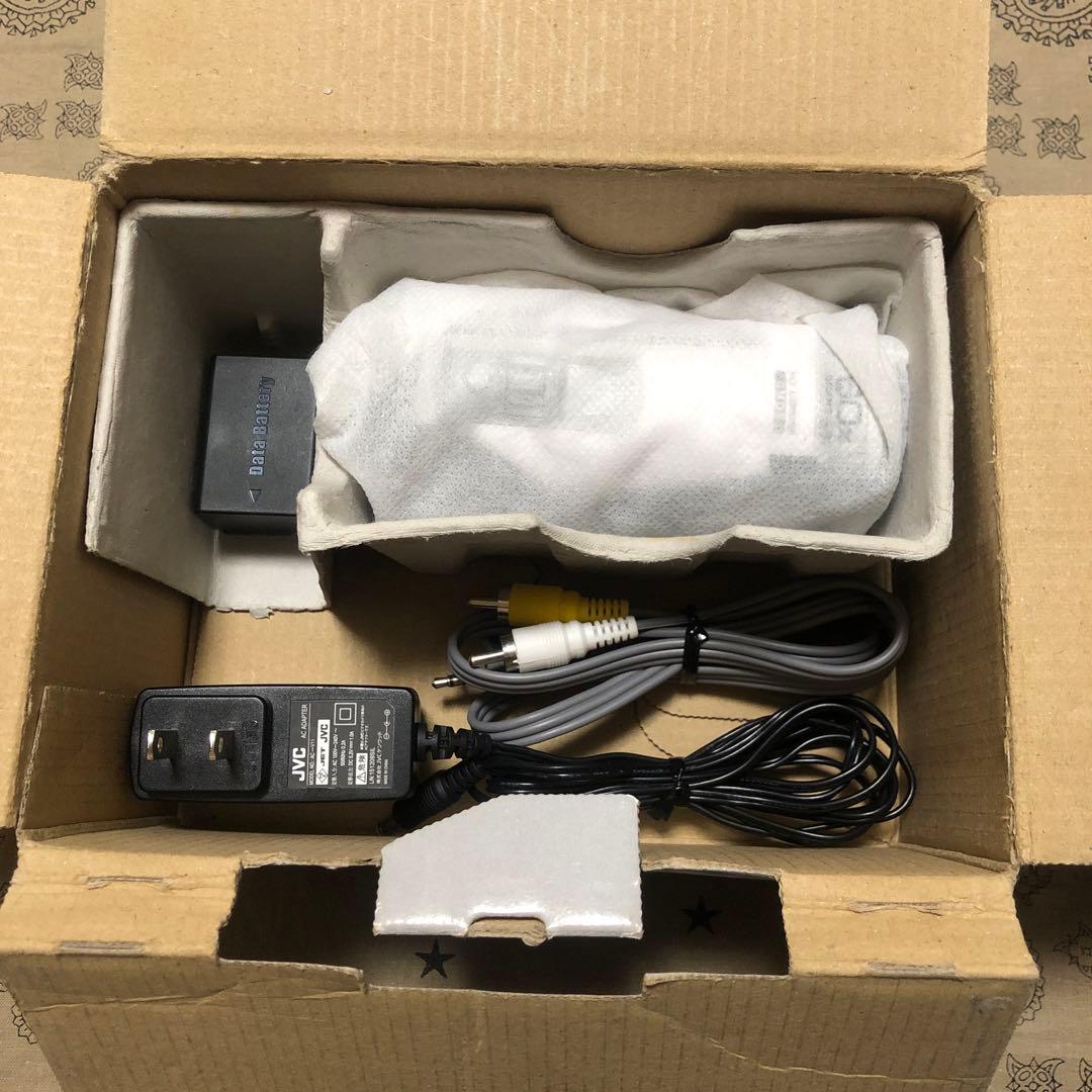 完品 JVC Everio GZ-HM155 ビデオカメラ 美品