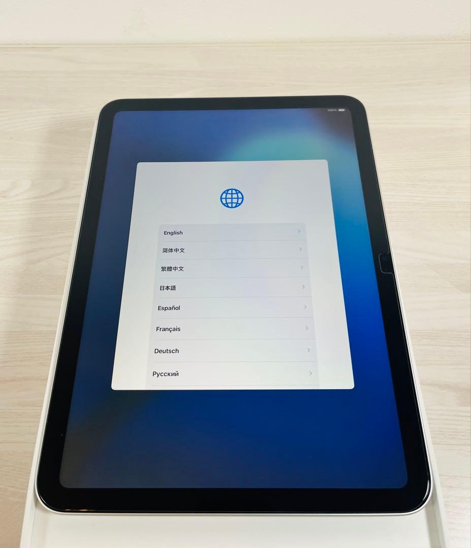 iPad 第11世代 (A16) 128GB シルバー本体＋ケースセット