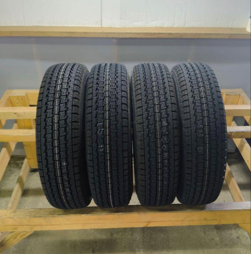 スタッドレス　12インチ　ホイール付き145/80r12 BRIDGESTONE