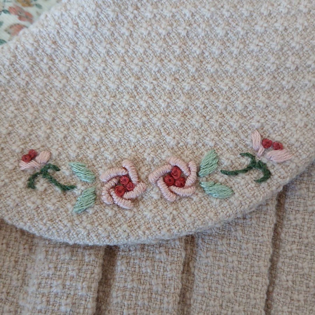 ストリートオルガン　コート ベージュ　花　刺繍