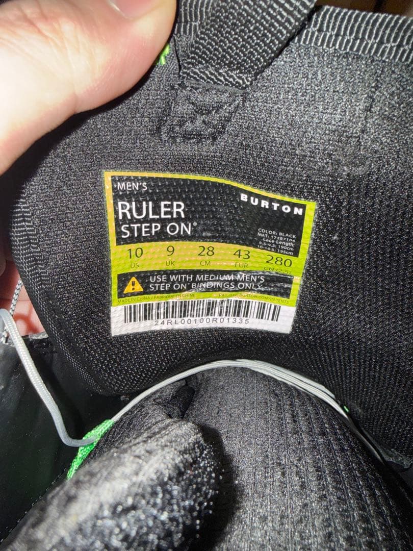 24-25 BURTON RULER STEP ON ブーツ 28cm