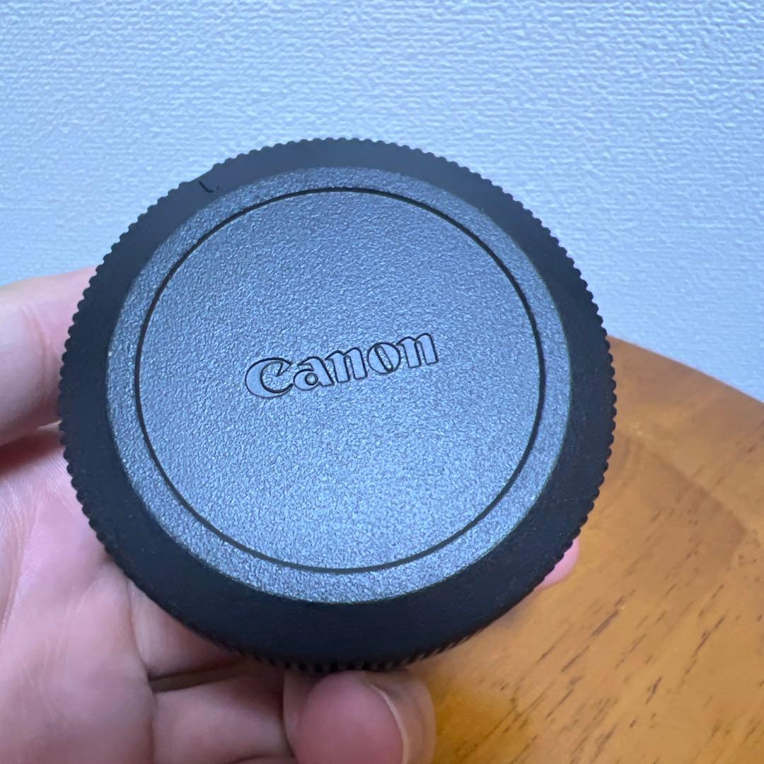 Canon RF 28mm f2.8 STM レンズ