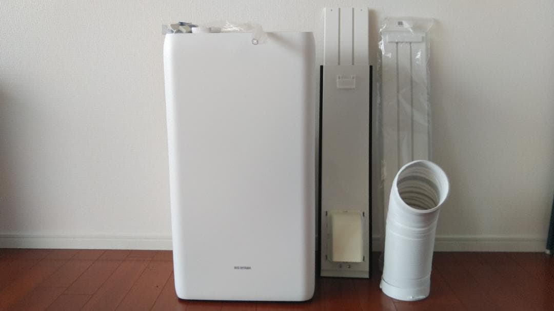 ポータブルエアコン本体 ホワイト リモコン付き・ダクト一式・説明書付き