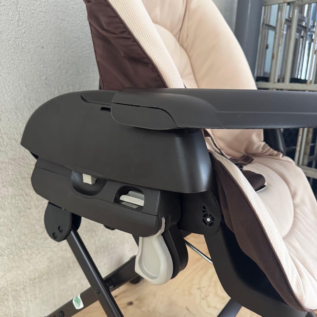 E183◆Combi ネムリラ4キャス ハイローチェア SWINGlotta