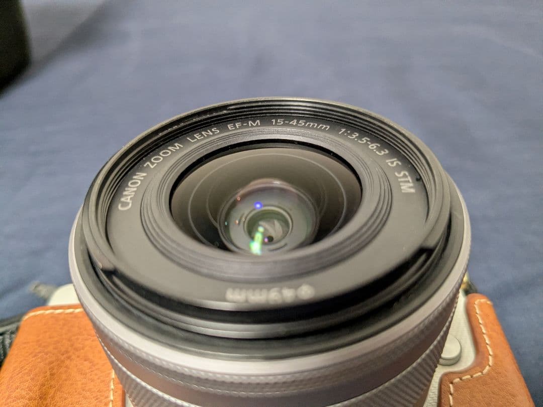 【Canon】EOS M100　ダブルレンズキット　ホワイト