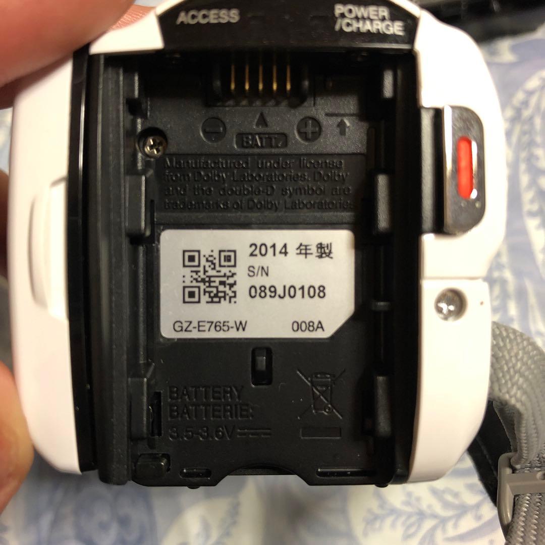 ビデオカメラ JVC Everio GZ-E765-W